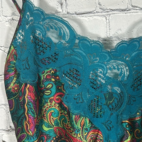Vintage 80’s Victoria’s Secret Gold Label Colorful Paisley Satin Slip size Small - Picture 12 of 16